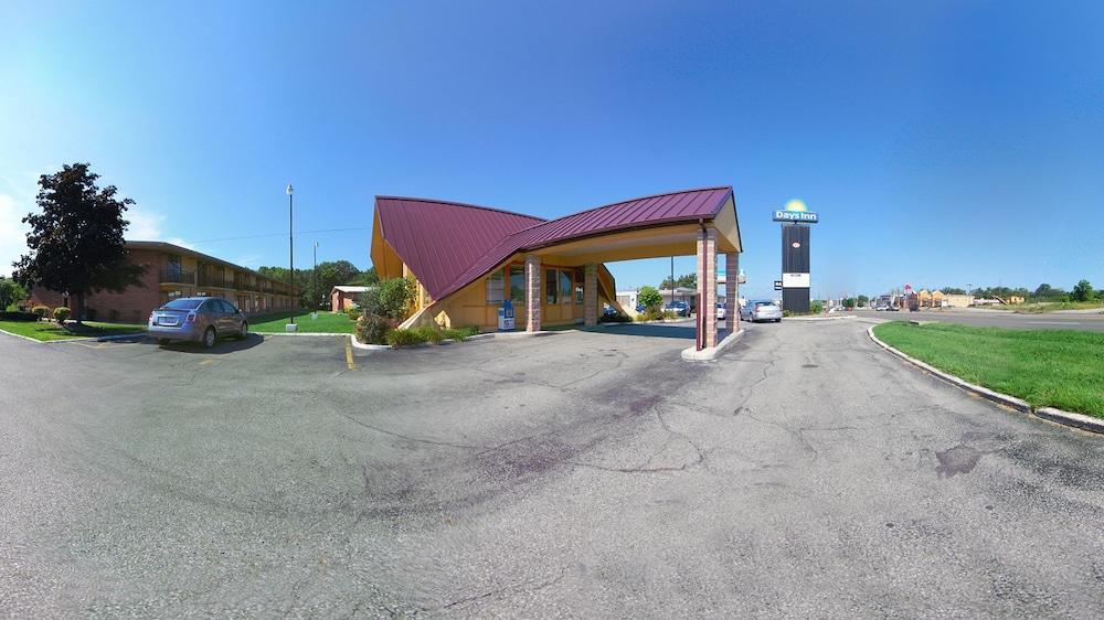 Days Inn By Wyndham Niles Eksteriør bilde